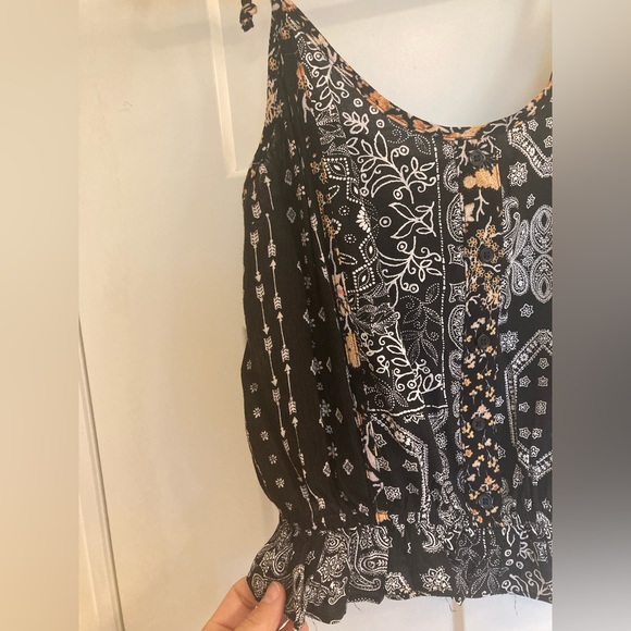 Hem & Thread Black Ruffle Tube Top - Picture 9 of 9